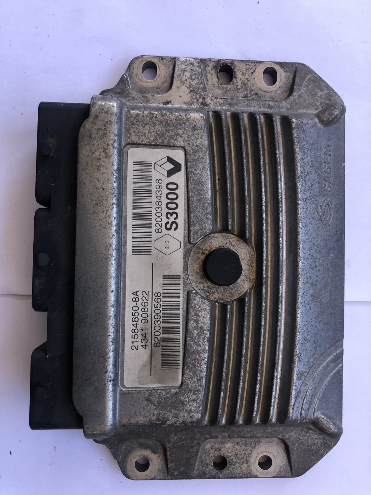 Renault Megane ECU 21584850-8A Petrol
