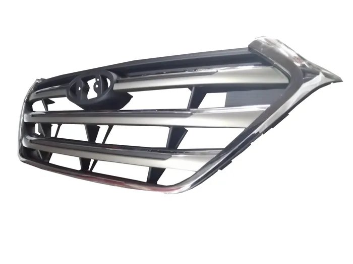 Hyundai Tucson,main Grill with chrome beading (2016-2019) - Image 3