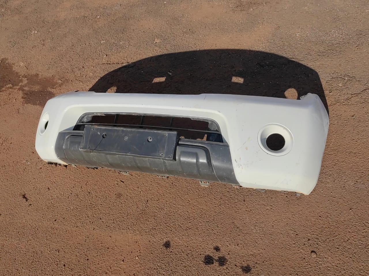 Nissan Navara, Front Bumper, 2011+ - Image 2