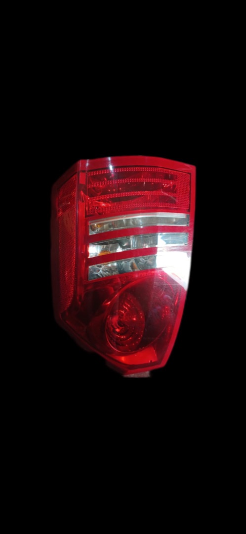 Crysler 300C, Taillights, 2008+ - Image 2