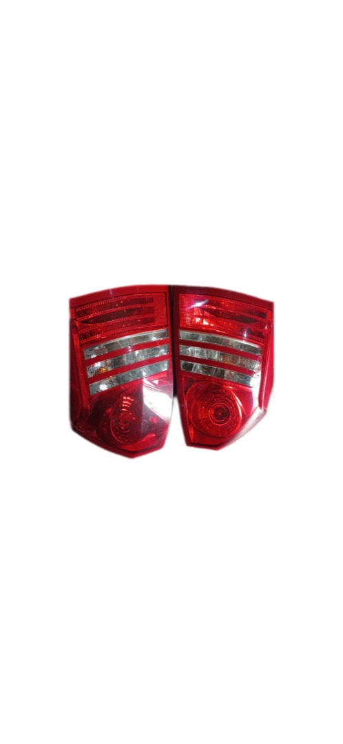Crysler 300C, Taillights, 2008+ - Image 3